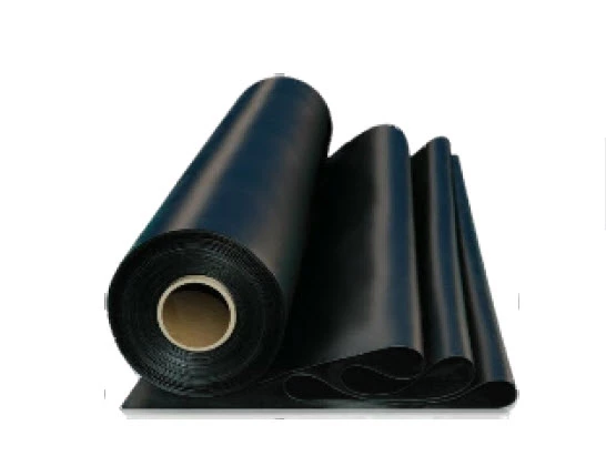 EPDM ou bâche PVC, que choisir ?